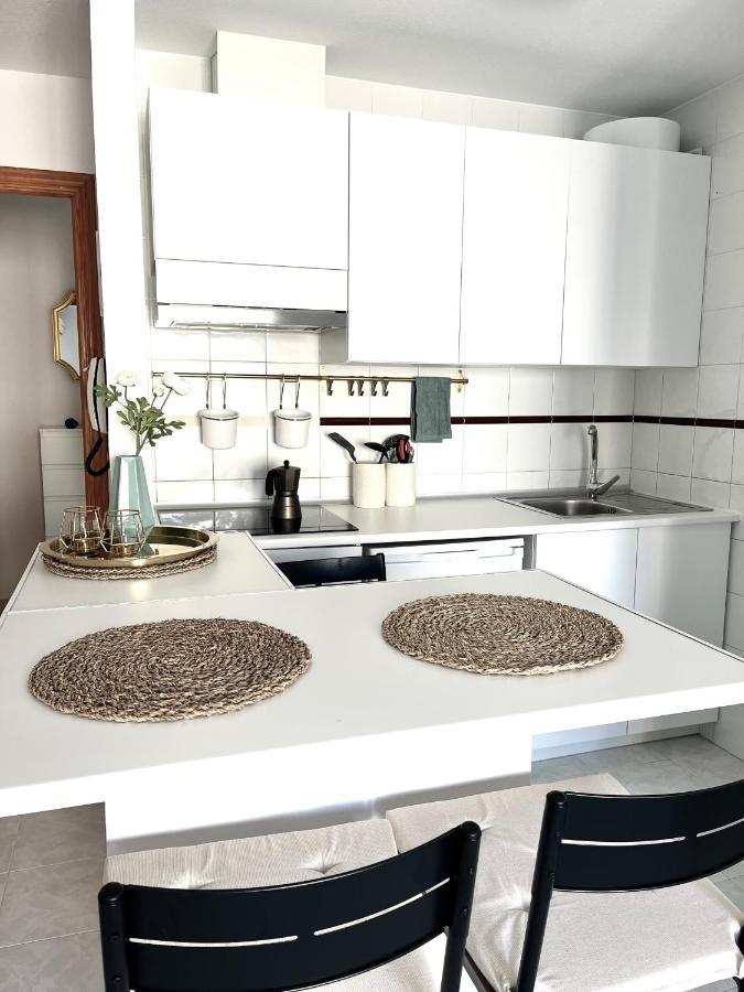 Apatrament Torrevieja Apartment Екстериор снимка